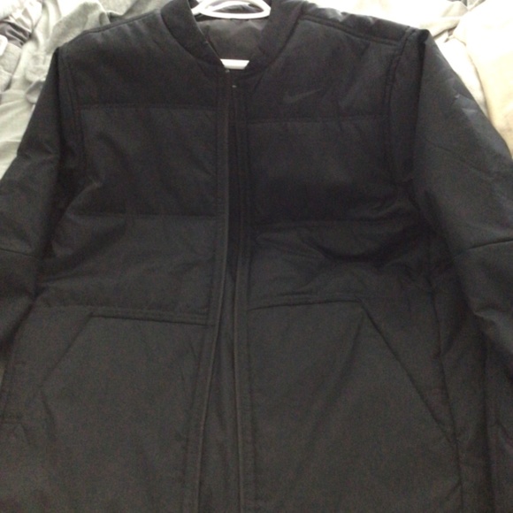 Nike golf bomber jacket - Picture 2 of 3